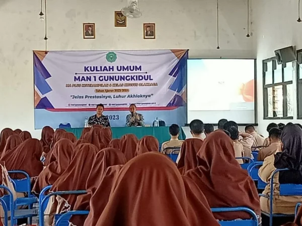 Pembekalan Siswa Kelas XII di STAIYO