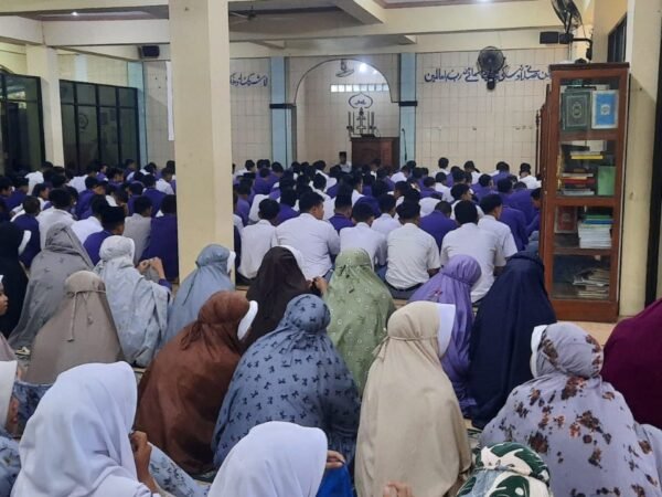 Semarak Ramadan, MAN 1 Gunungkidul Awali Hari dengan Salat Duha dan Mujahadah Bersama